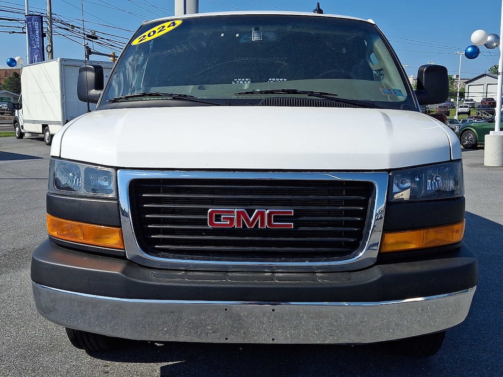 Used 2024 GMC Savana Cargo Van RWD 2500 135