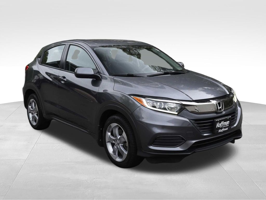 Used 2021 Honda HR-V LX with VIN 3CZRU6H30MM746281 for sale in Simsbury, CT