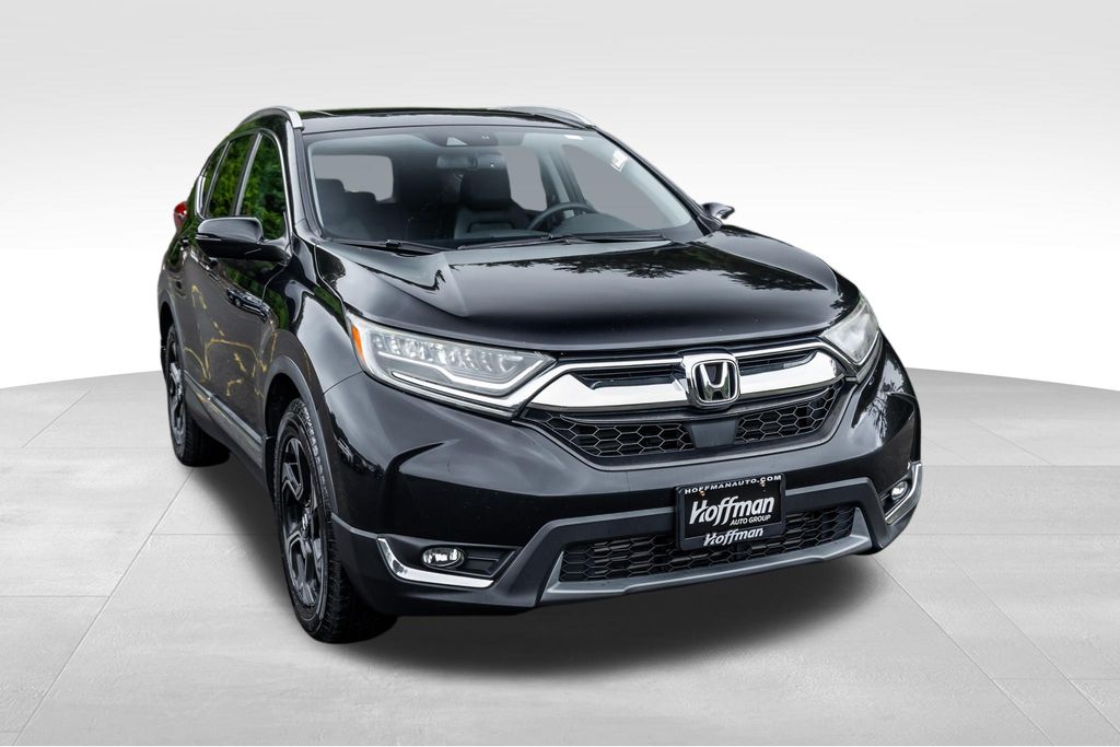 Used 2018 Honda CR-V Touring with VIN 7FARW2H94JE047687 for sale in Simsbury, CT