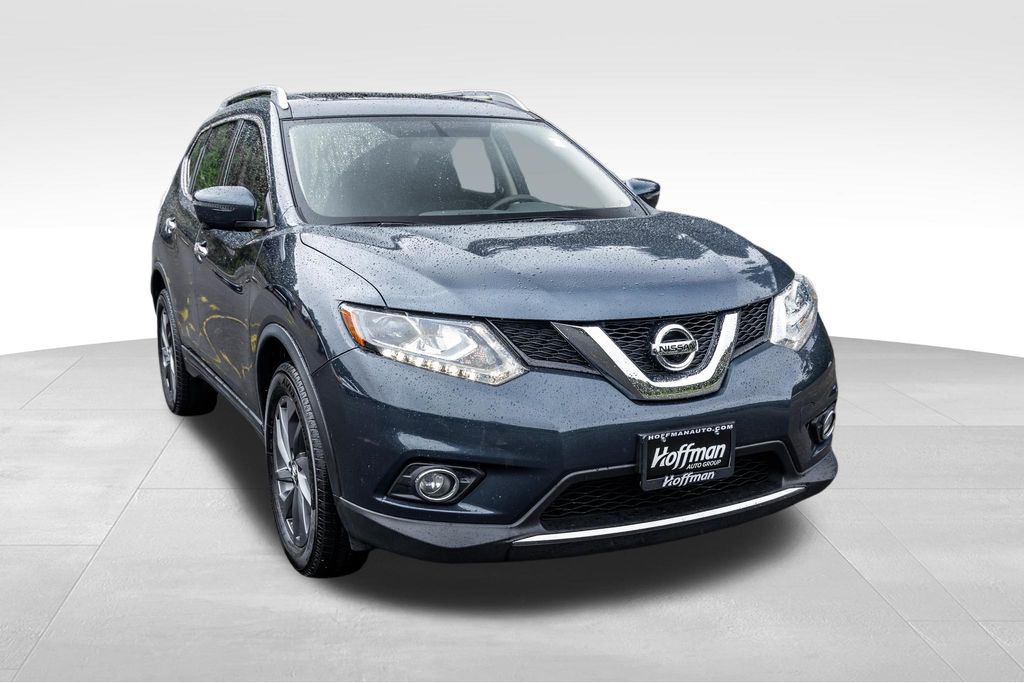 Used 2016 Nissan Rogue SL with VIN 5N1AT2MV8GC792853 for sale in Simsbury, CT