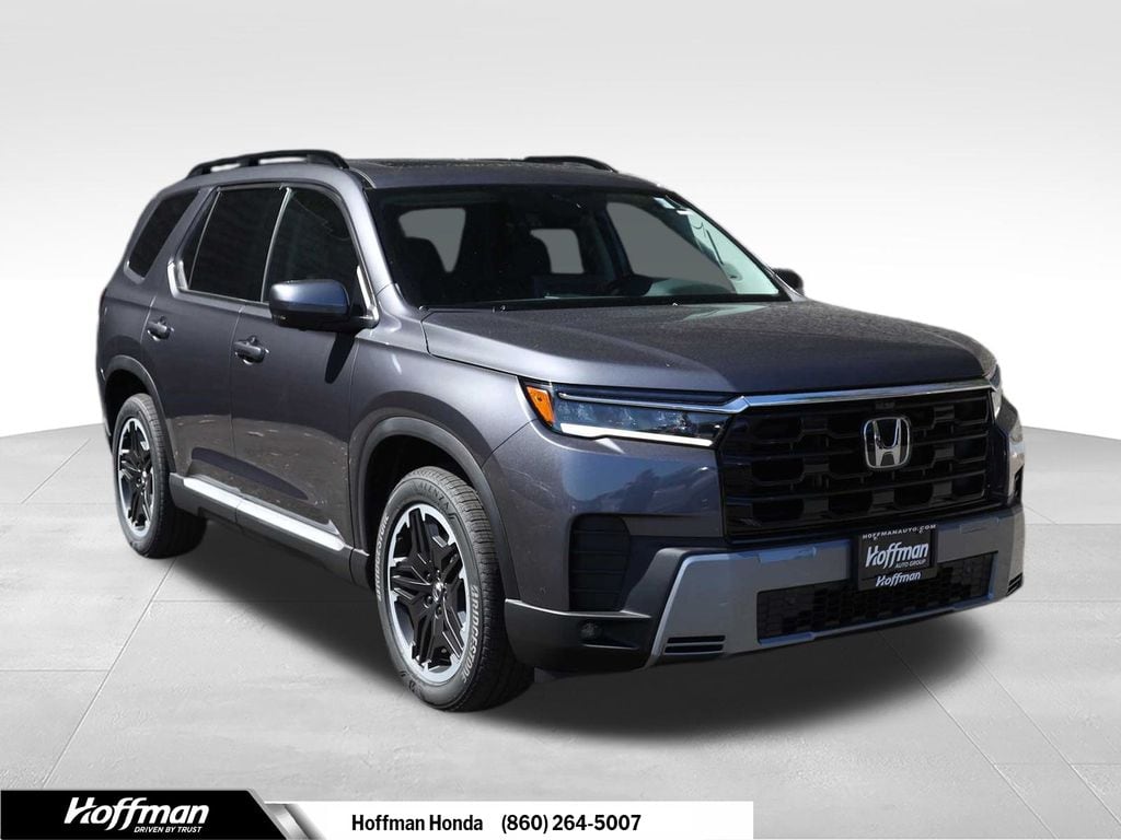 2026 Honda Pilot Touring AWD's photo