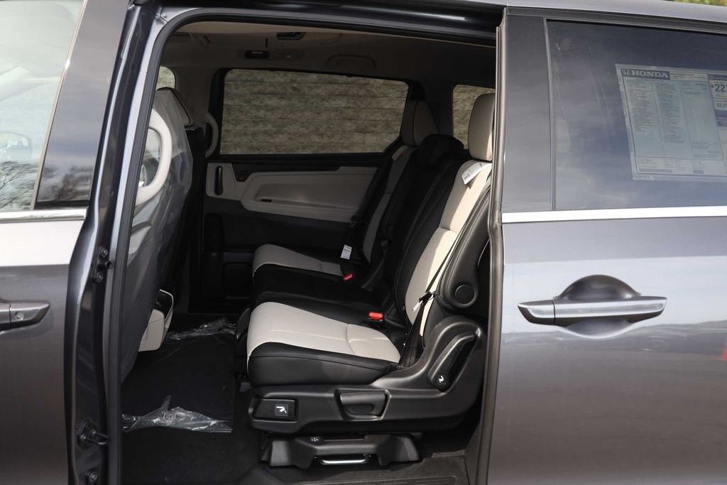 2026 Honda Odyssey Elite - Photo 10