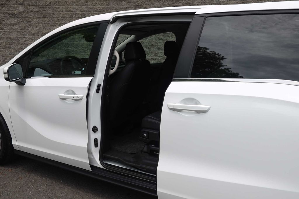 2025 Honda Odyssey 23