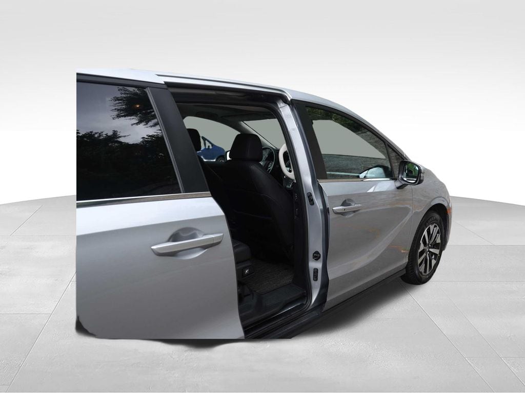 2025 Honda Odyssey 17