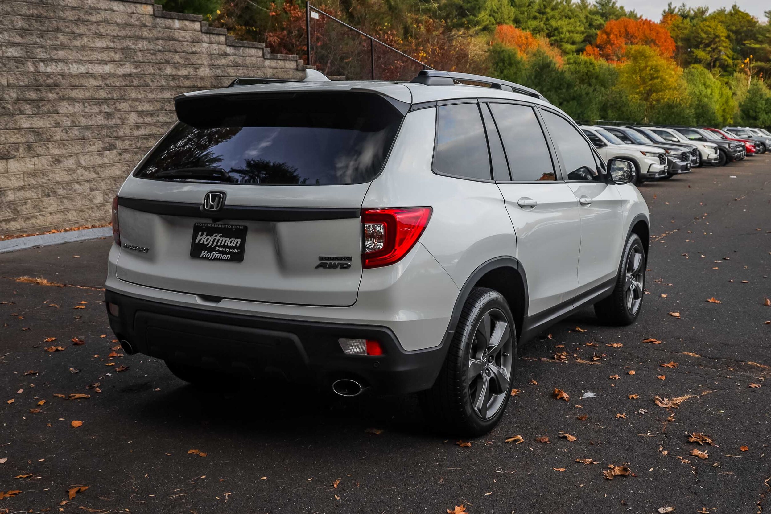 2021 Honda Passport Touring photo 3