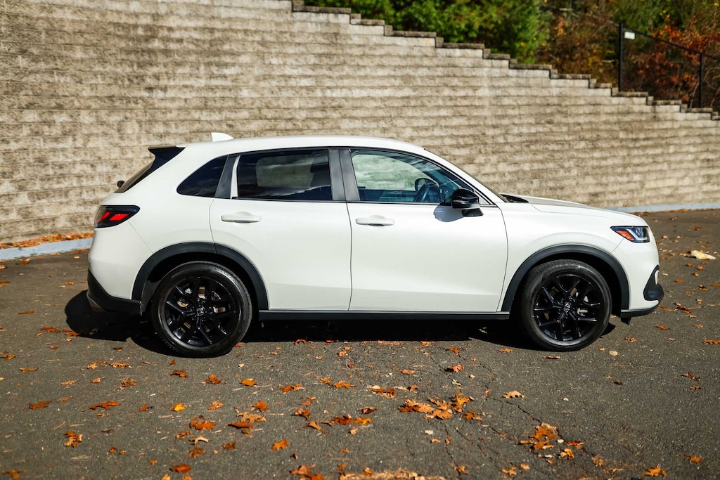 Used 2023 Honda HR-V Sport SUV