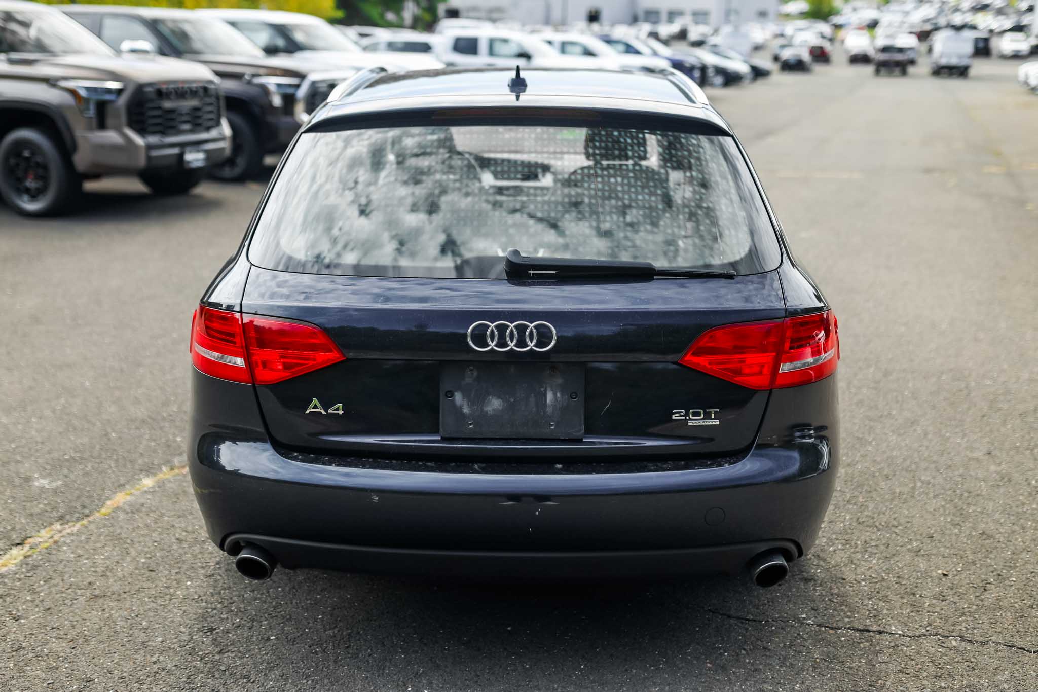 2010 Audi A4 2.0T Avant Premium Plus photo 3