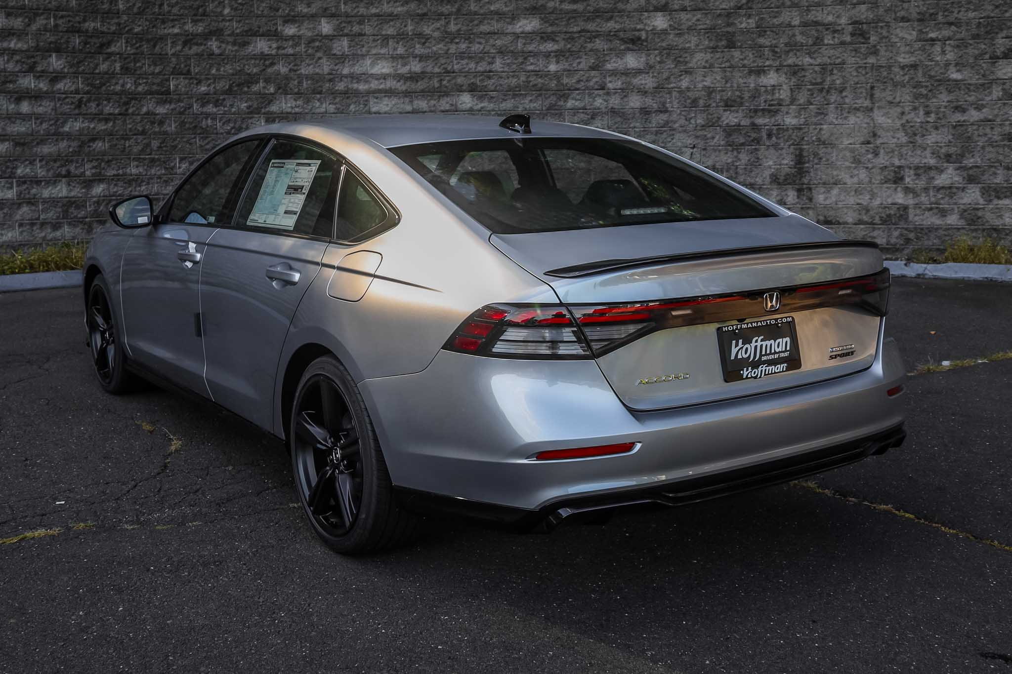 2025 Honda Accord Hybrid Sport-L photo 4