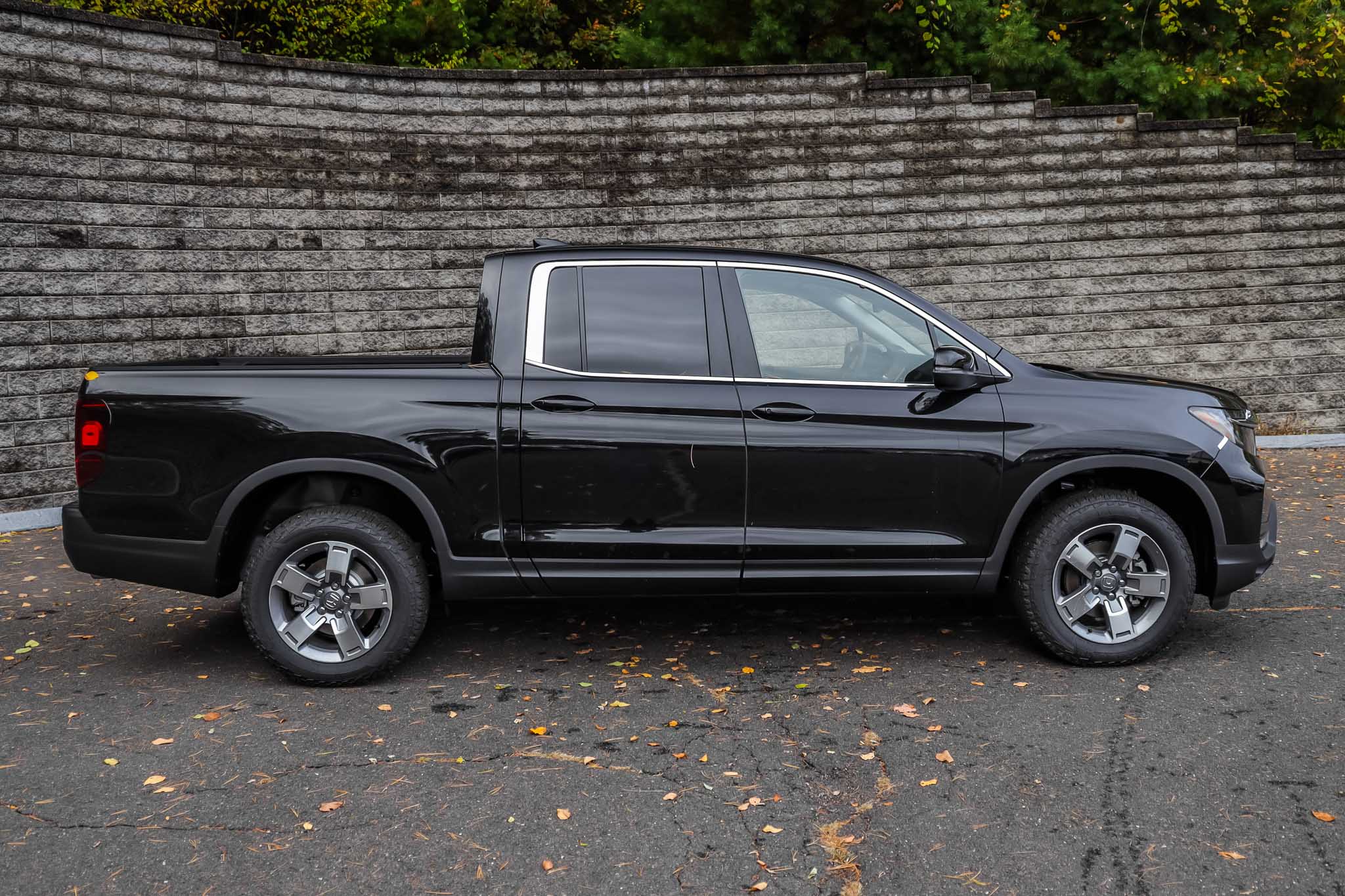 2026 Honda Ridgeline RTL photo 2