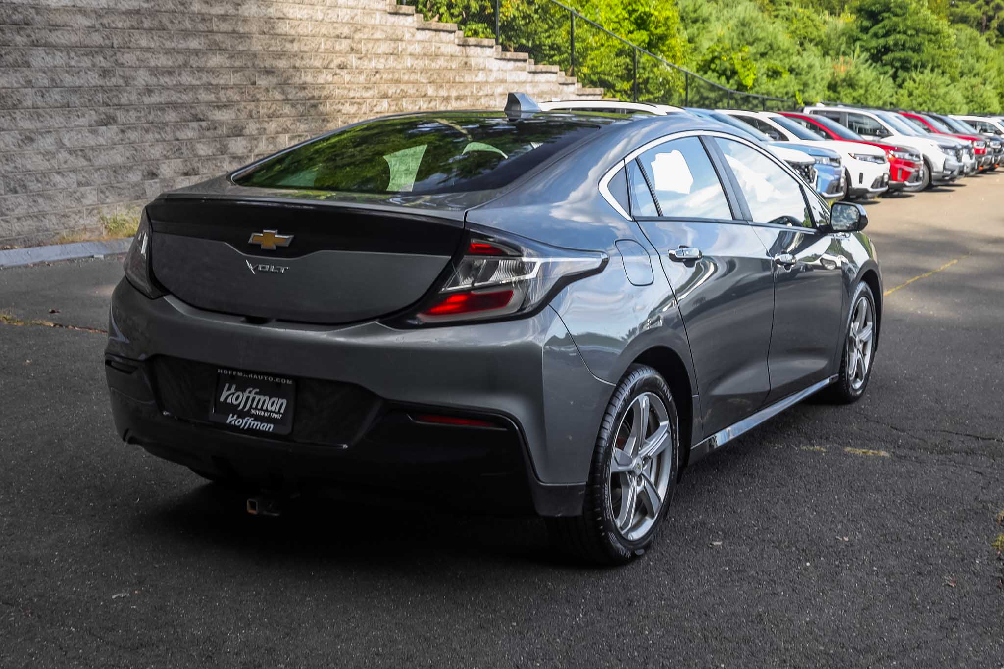 2016 Chevrolet Volt LT photo 4