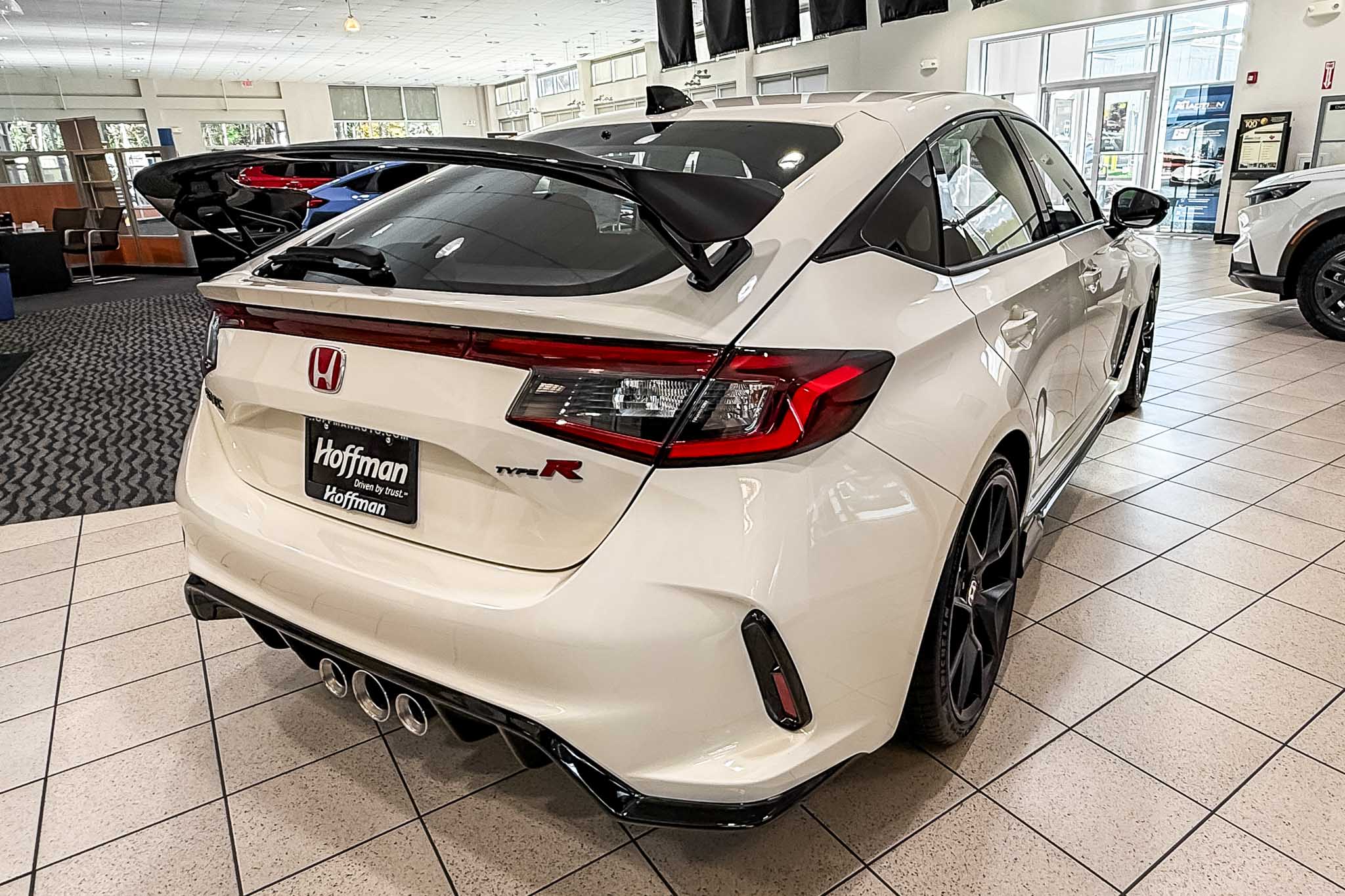 2025 Honda Civic Type R photo 3