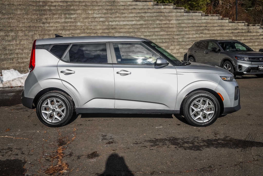 Used 2021 Kia Soul S Hatchback
