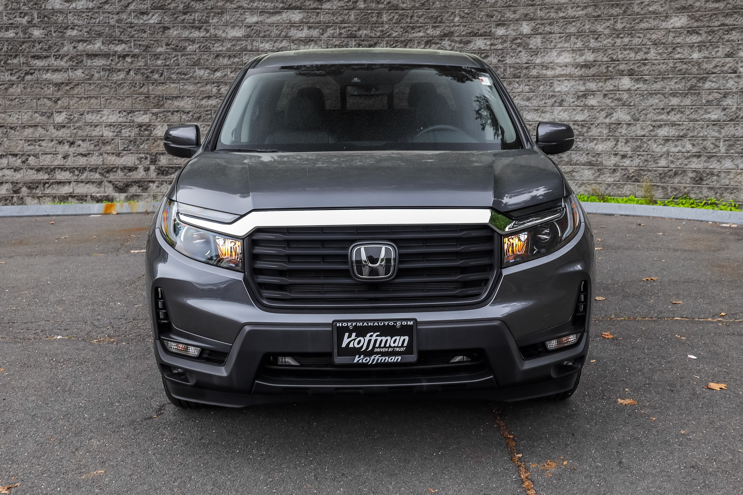 Used 2022 Honda Ridgeline RTL with VIN 5FPYK3F53NB028814 for sale in Simsbury, CT