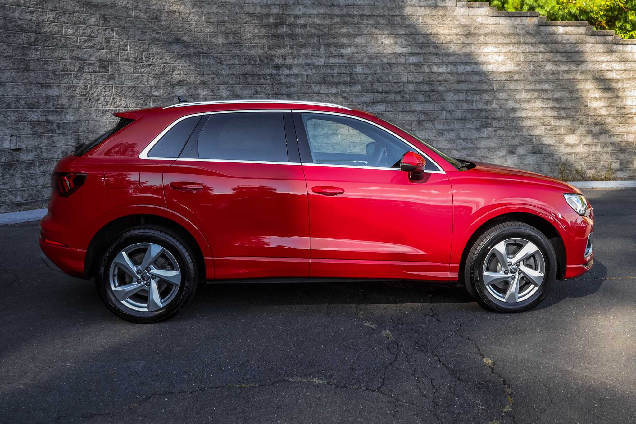 2020 Audi Q3 Premium Plus photo 3