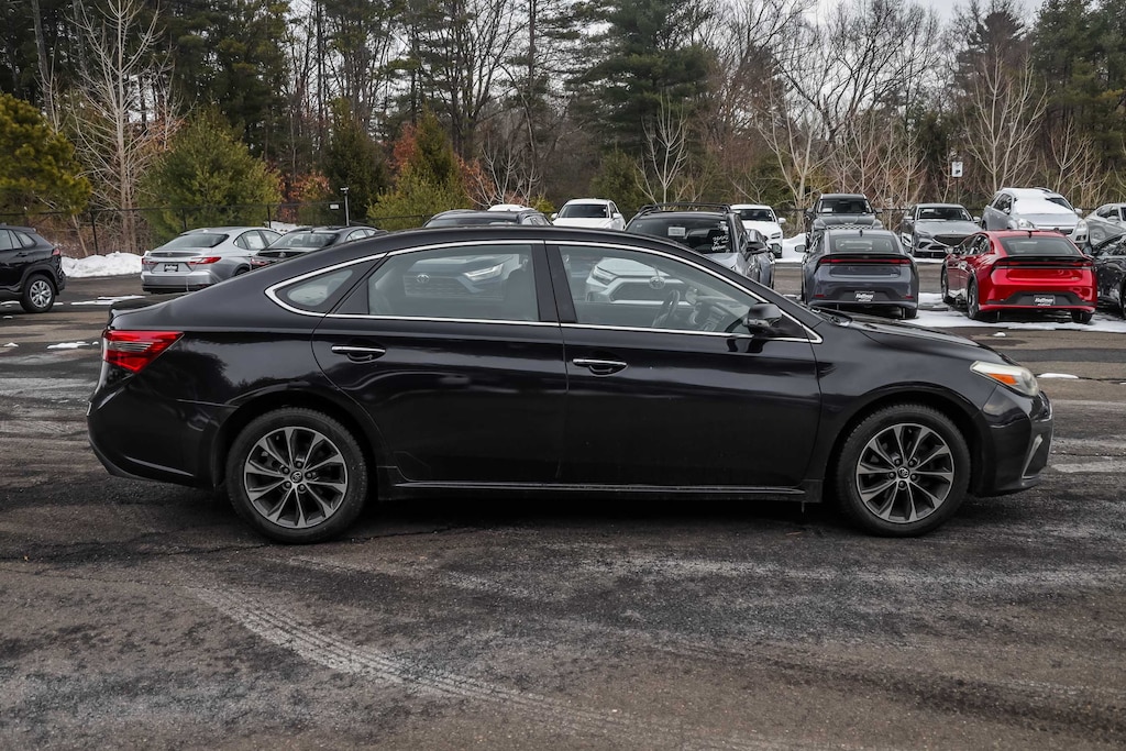 Used 2016 Toyota Avalon XLE Sedan