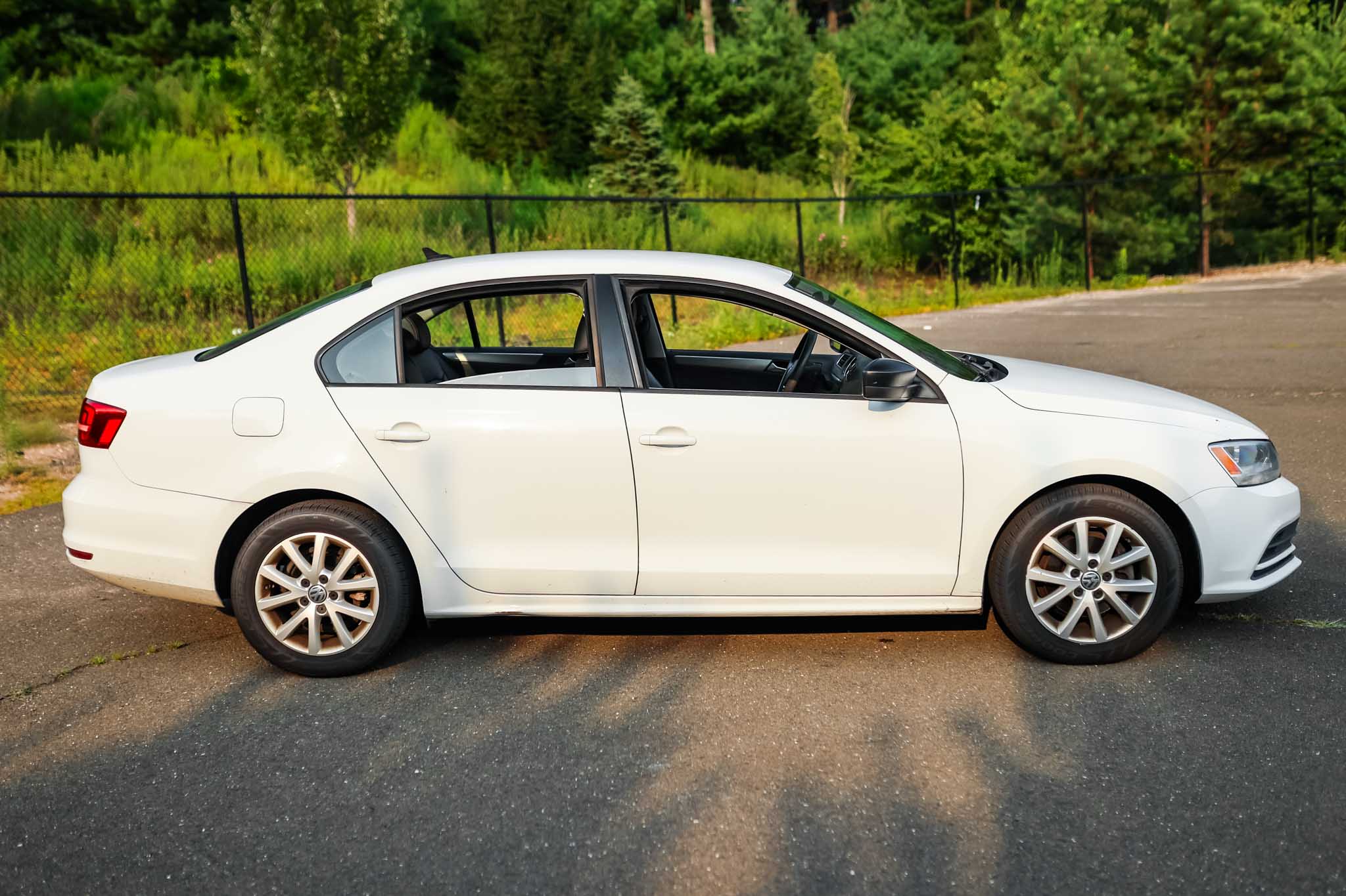 Used 2015 Volkswagen Jetta SE with VIN 3VWD17AJ1FM317514 for sale in Simsbury, CT
