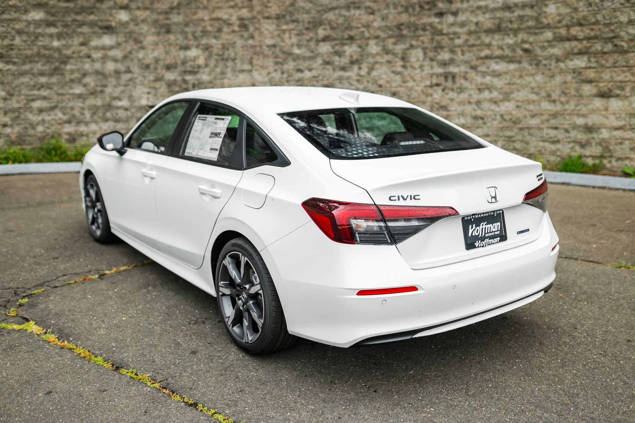 2026 Honda Civic Hybrid Sport Touring photo 3