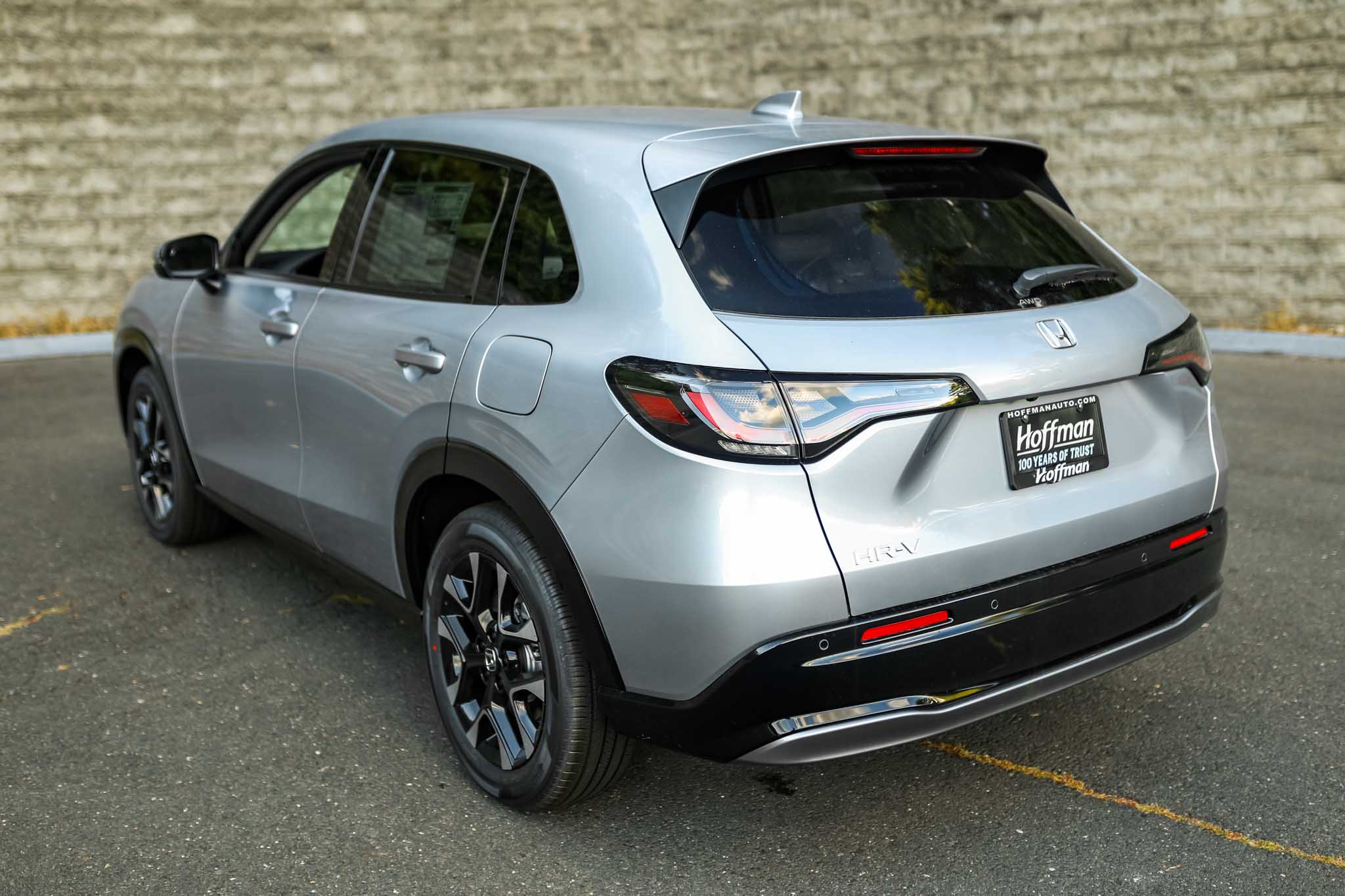 2026 Honda HR-V EX-L photo 3