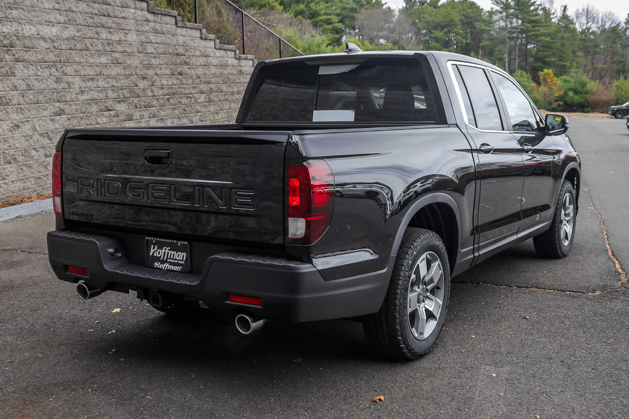2025 Honda Ridgeline RTL photo 2