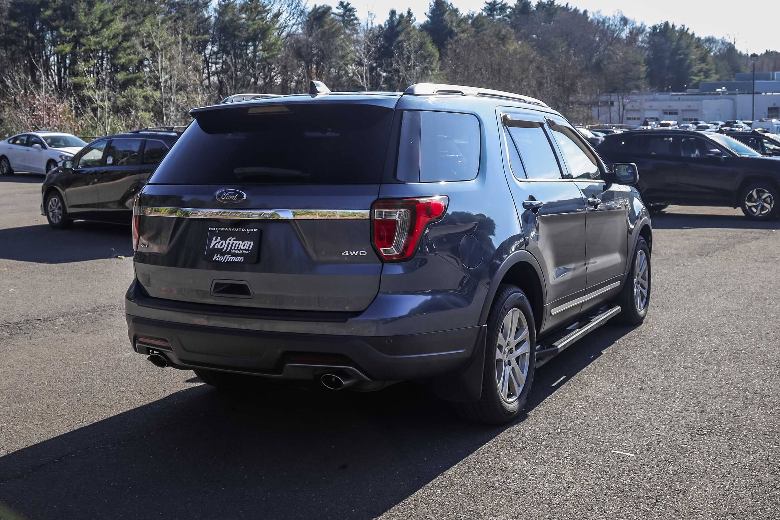 2018 Ford Explorer XLT photo 3