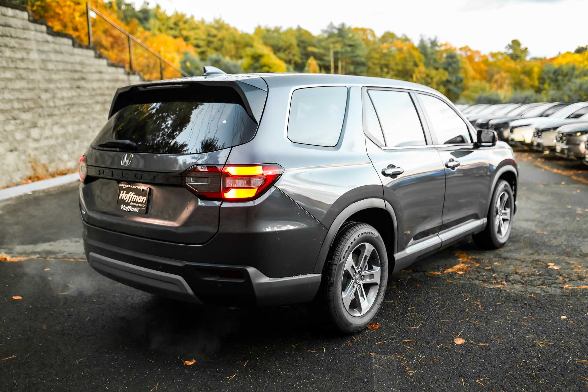 2025 Honda Pilot EX-L photo 2