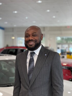 Staff member Simon Karikari from 8dd912b94811