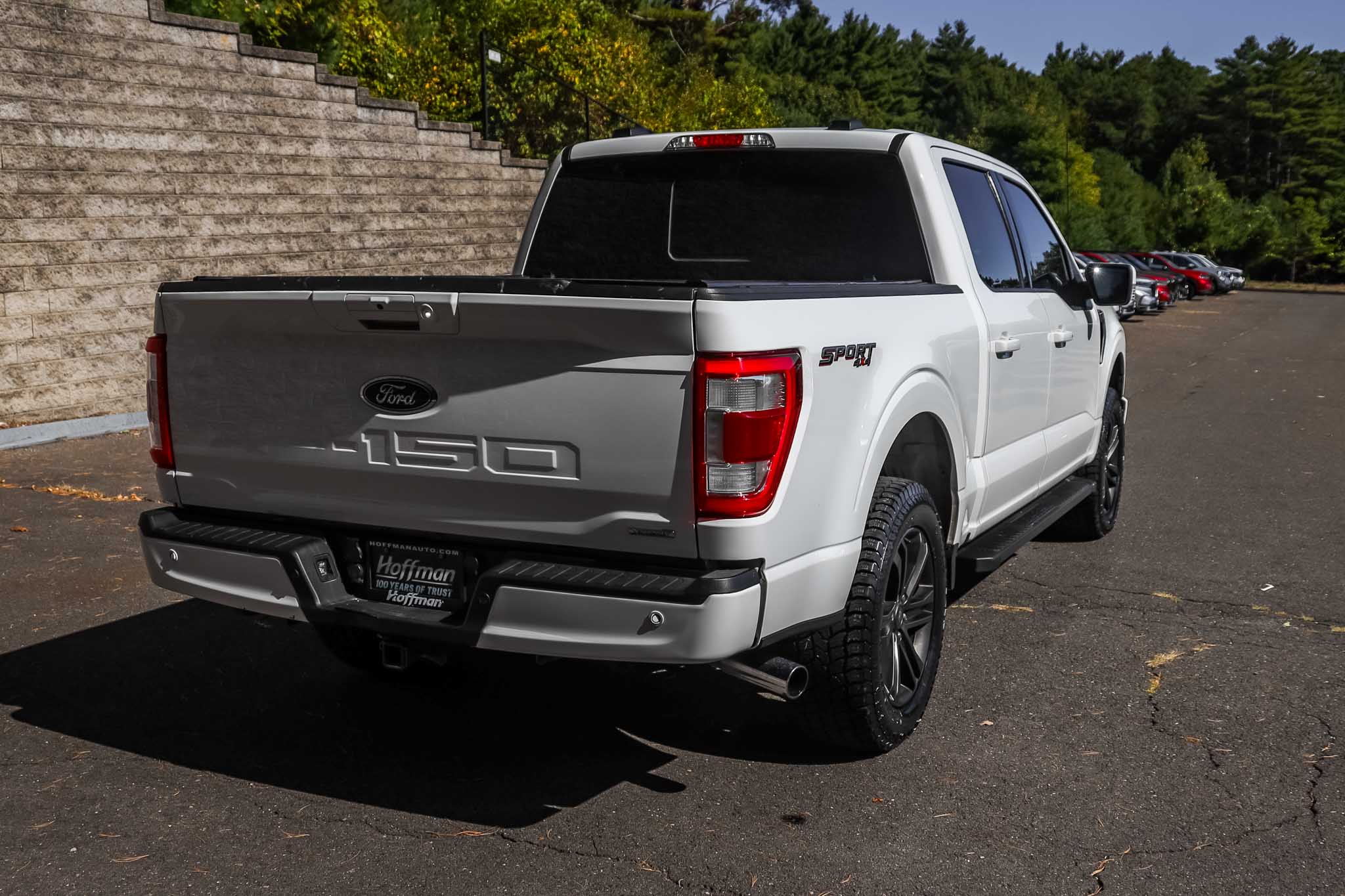 2021 Ford F-150 Lariat photo 2