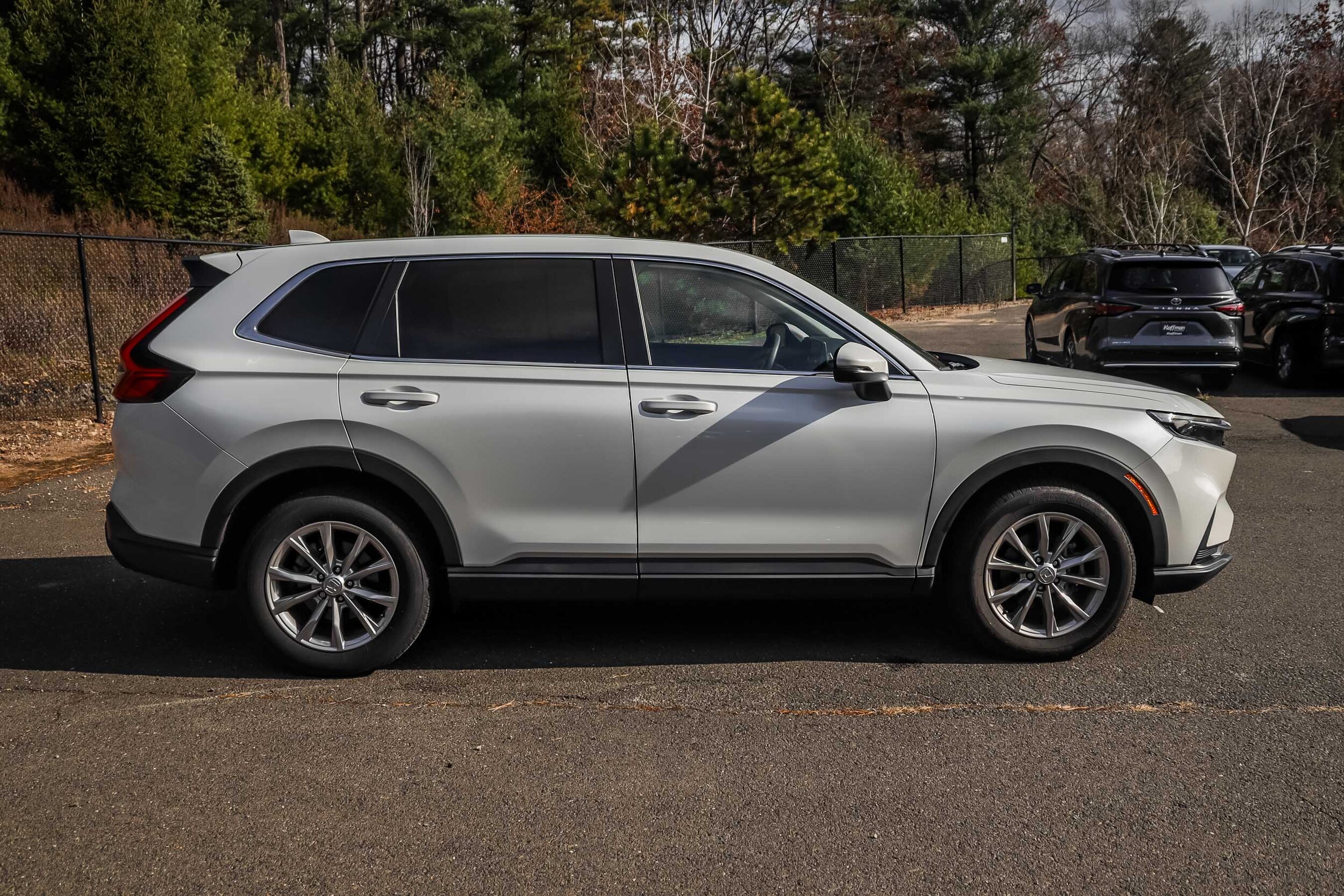 2023 Honda CR-V EX photo 3