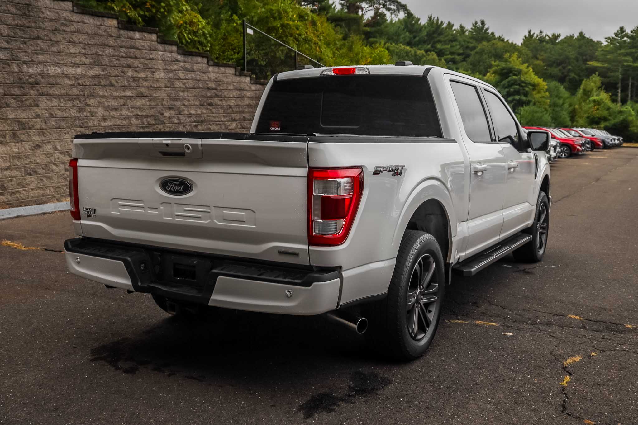 2021 Ford F-150 Lariat photo 4