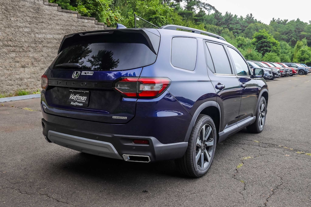 New 2025 Honda Pilot Touring SUV