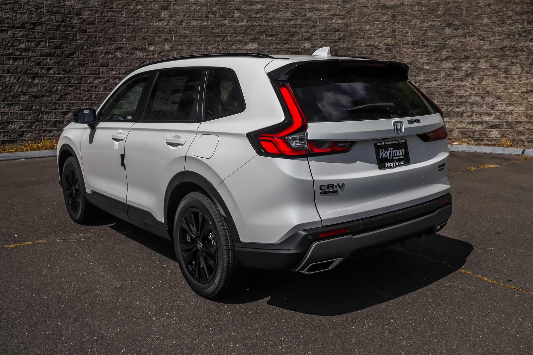 2026 Honda CR-V Hybrid Sport Touring photo 2