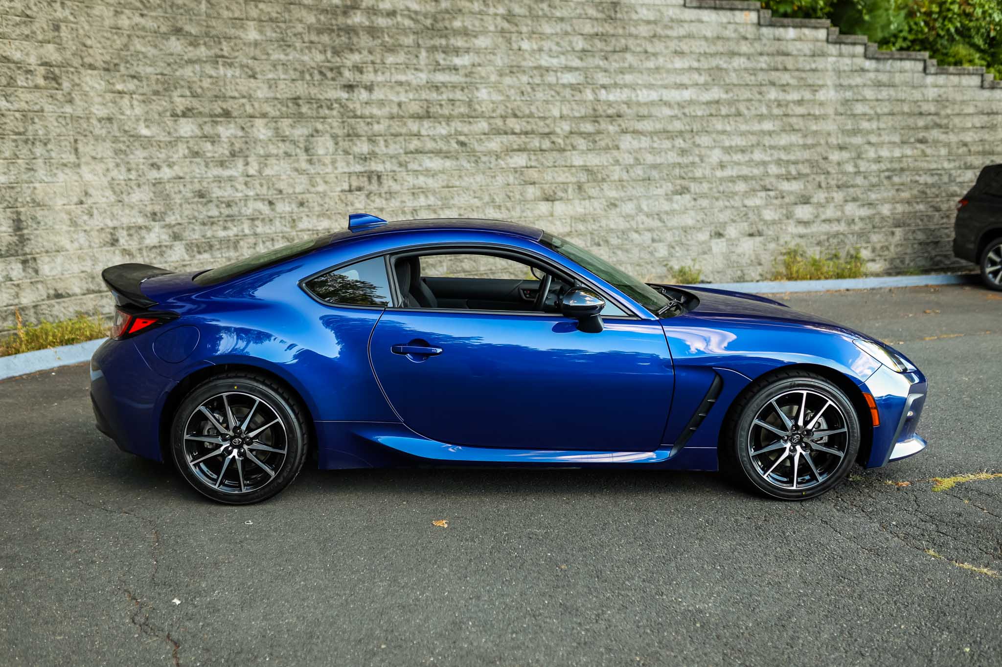 2022 Toyota GR86 Base photo 3