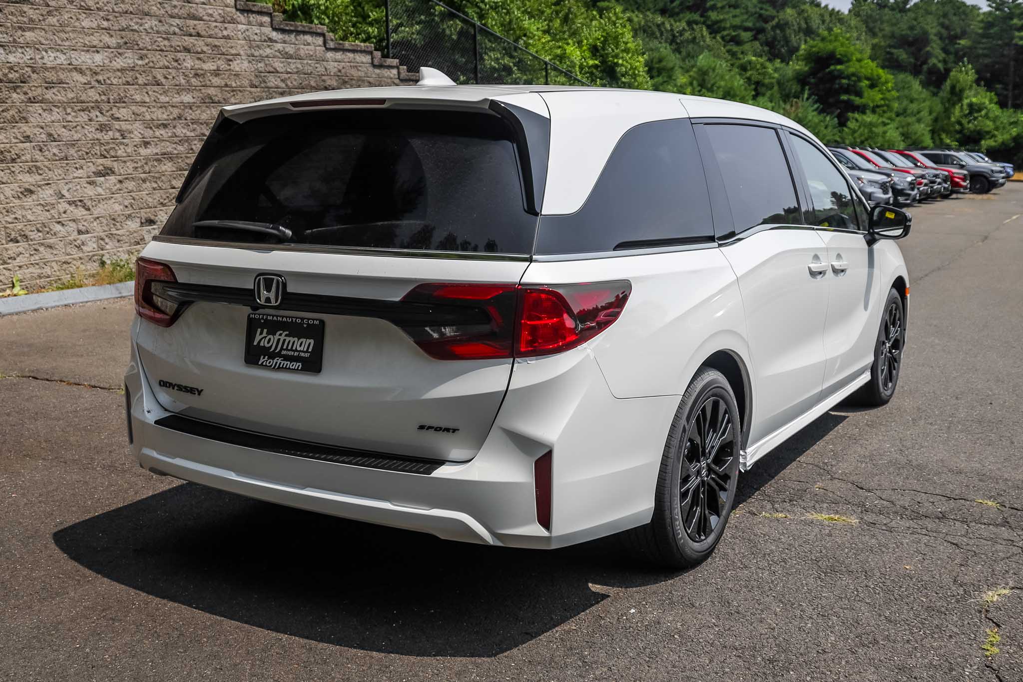 2026 Honda Odyssey photo 3