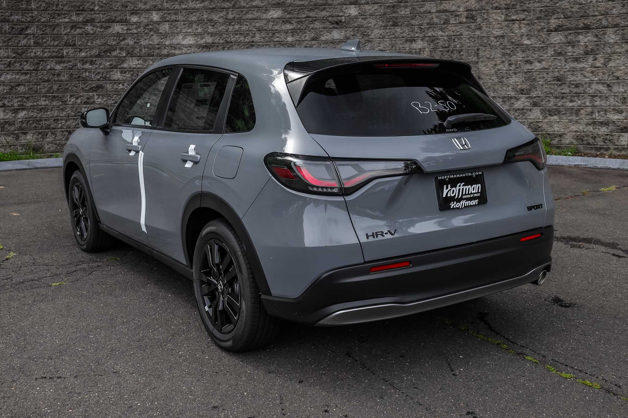 2026 Honda HR-V Sport photo 4