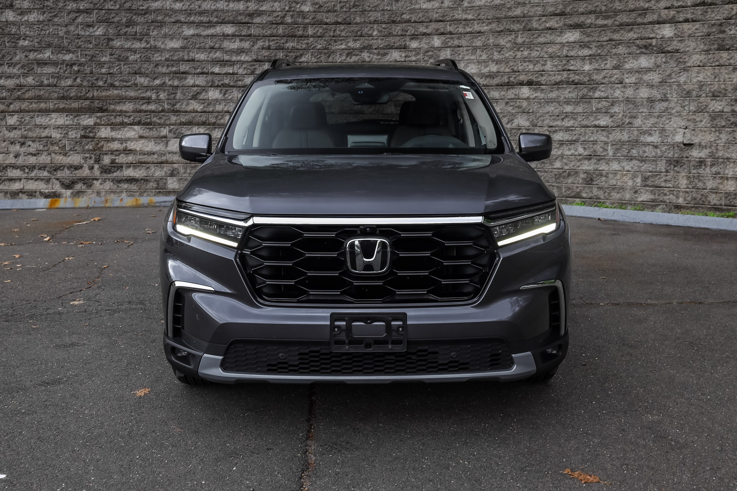 Certified 2023 Honda Pilot Elite with VIN 5FNYG1H83PB015828 for sale in Simsbury, CT