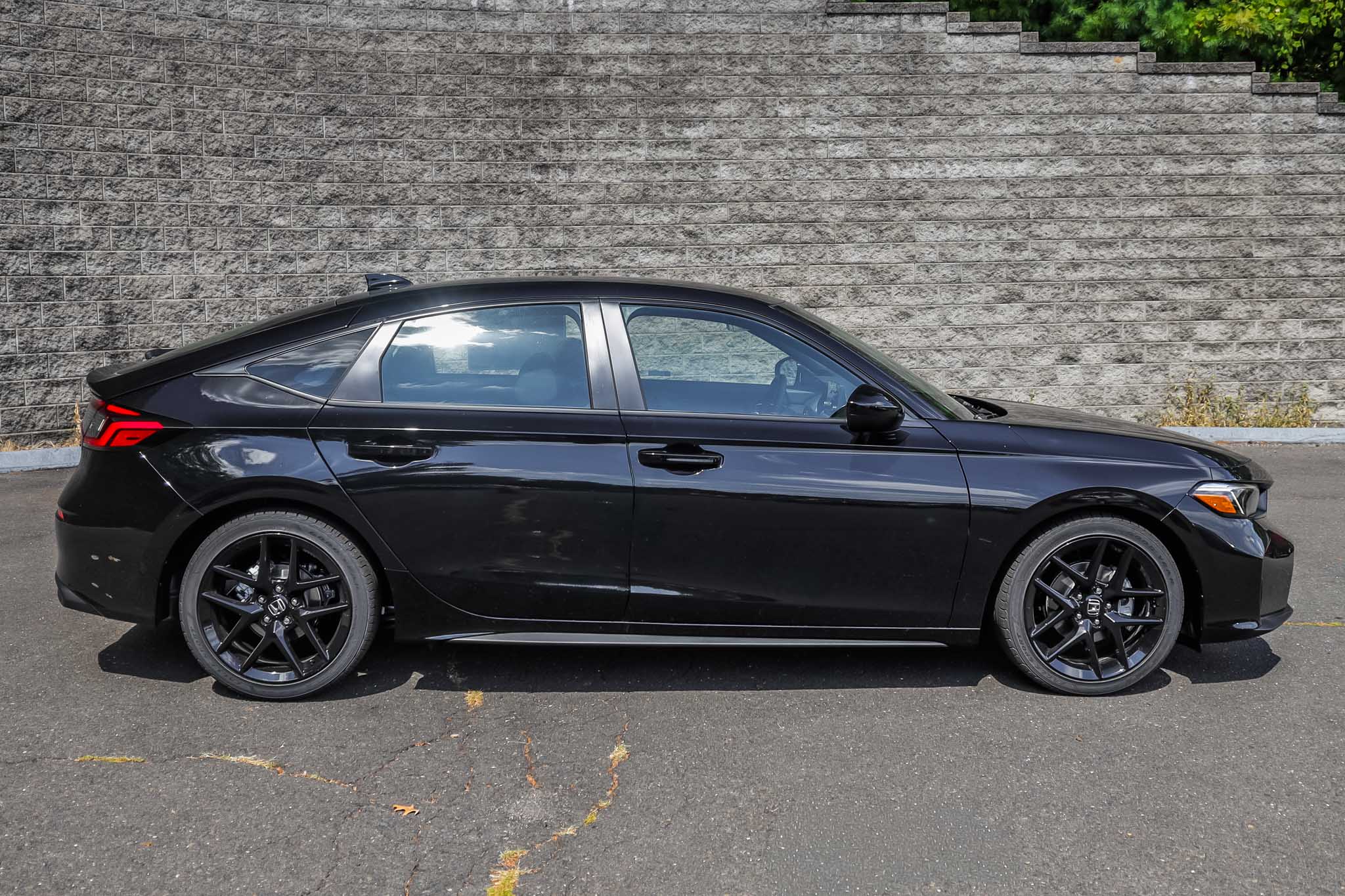 2026 Honda Civic Sport Hatchback photo 2