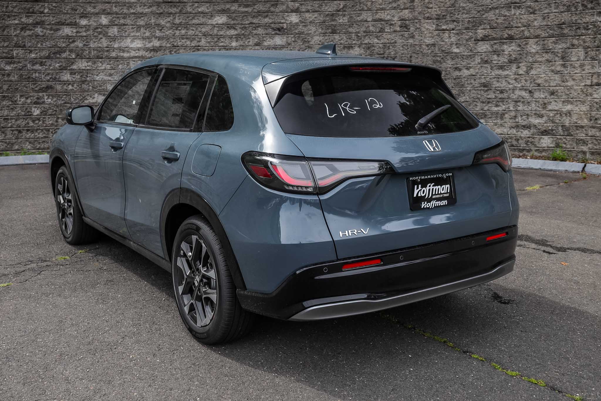 2026 Honda HR-V EX-L photo 4