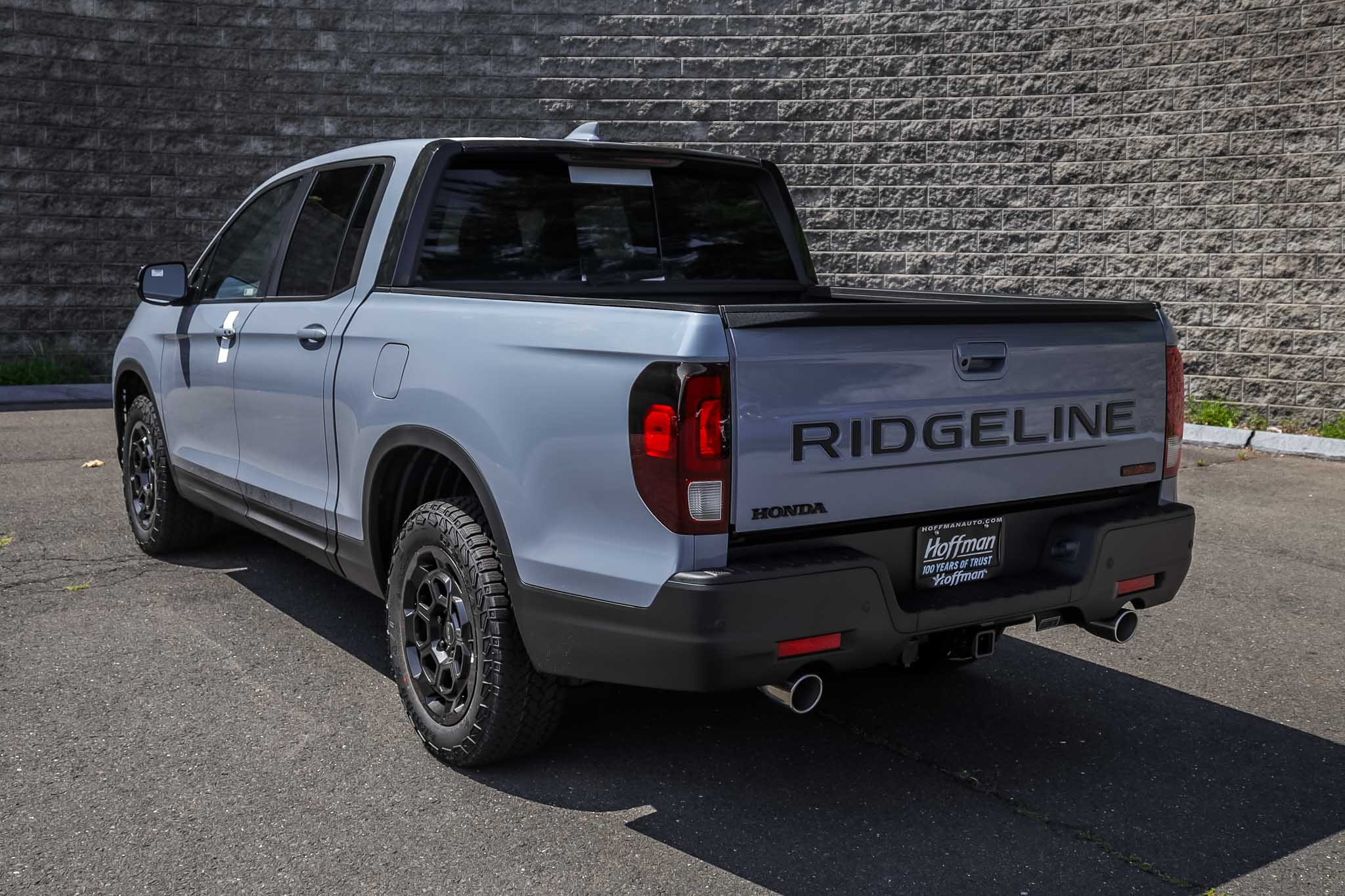 2025 Honda Ridgeline TrailSport photo 3