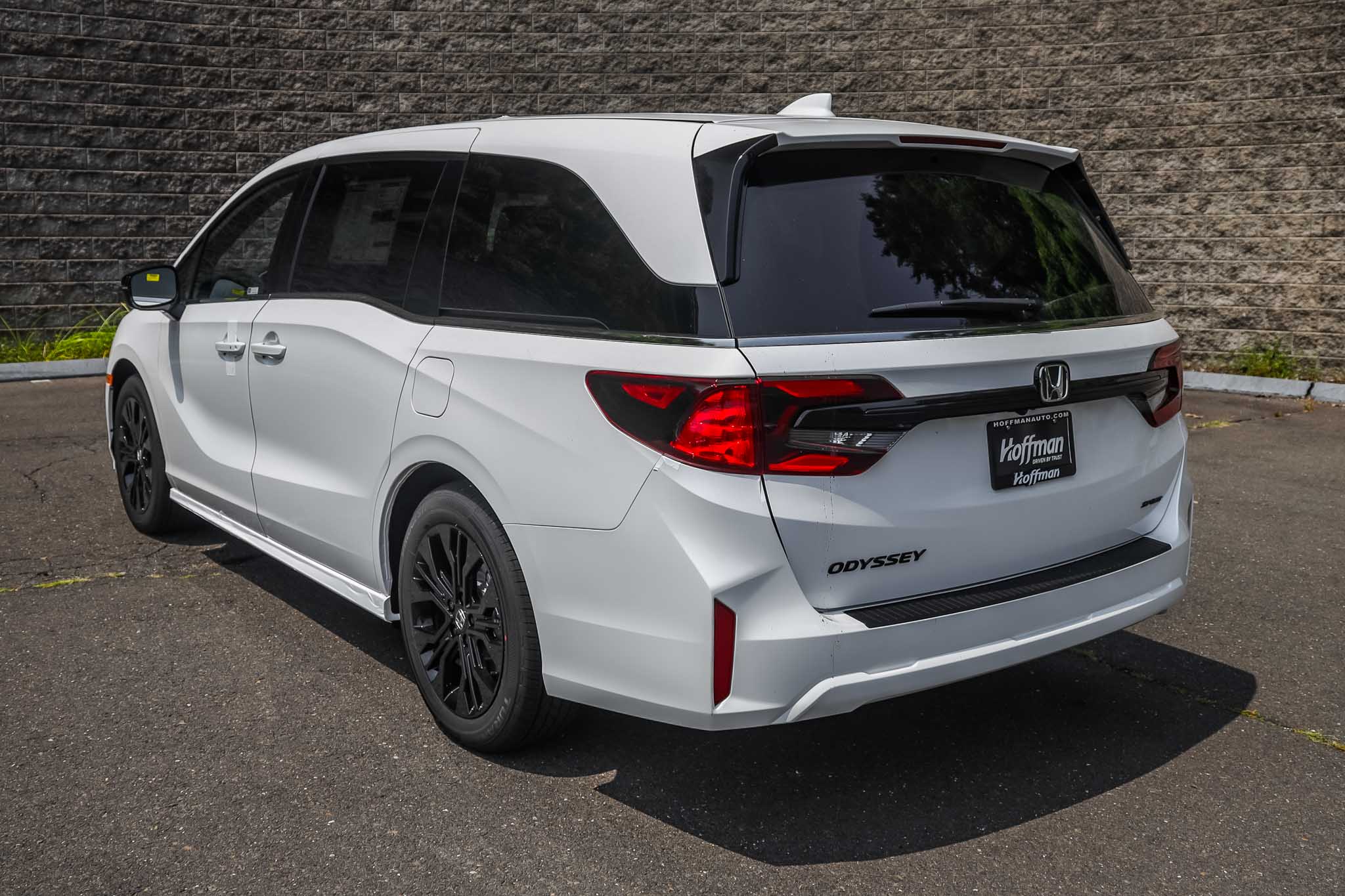 2026 Honda Odyssey photo 4