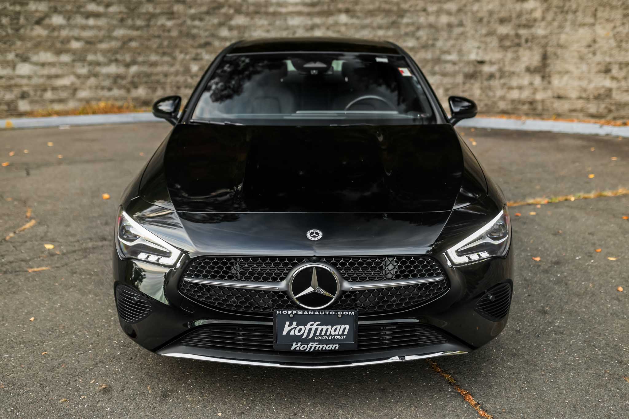 2025 Mercedes Benz CLA 250 4MATIC photo 2