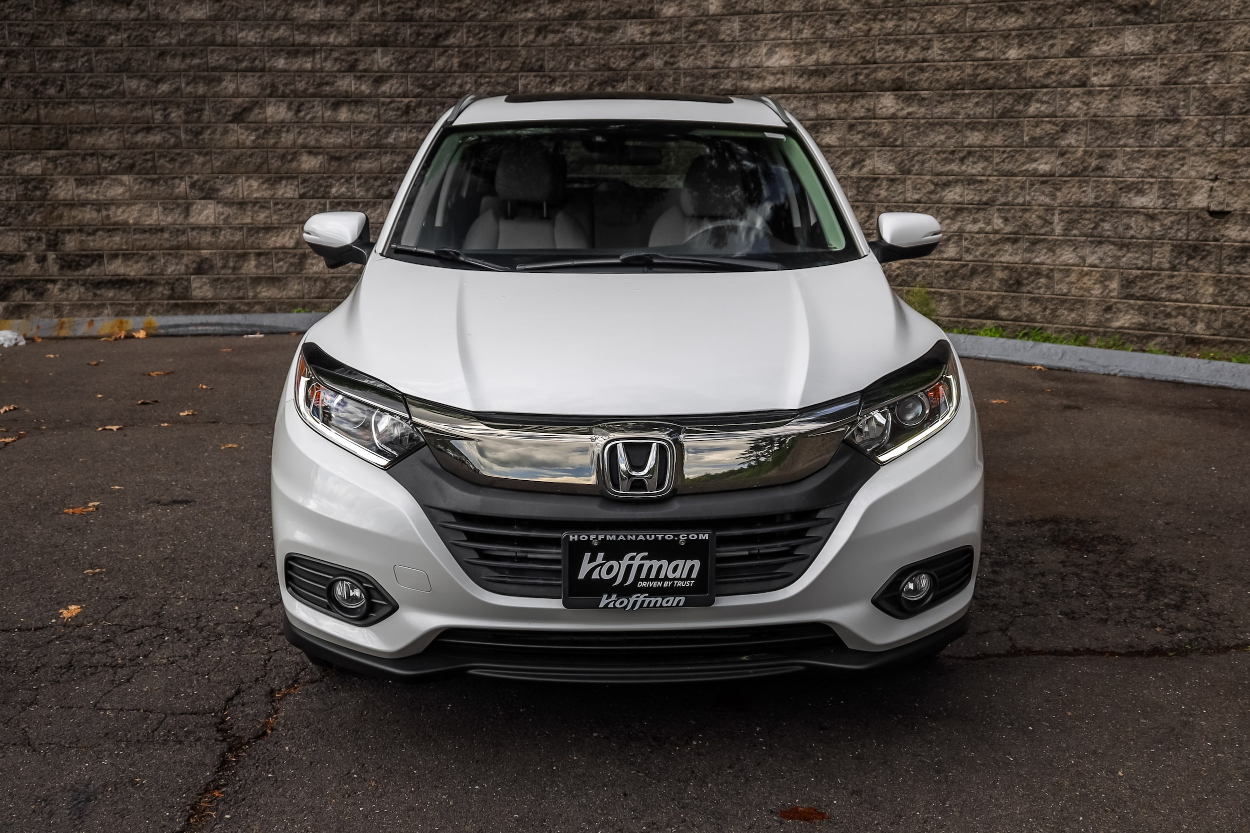 Used 2022 Honda HR-V EX with VIN 3CZRU6H52NM726956 for sale in Simsbury, CT