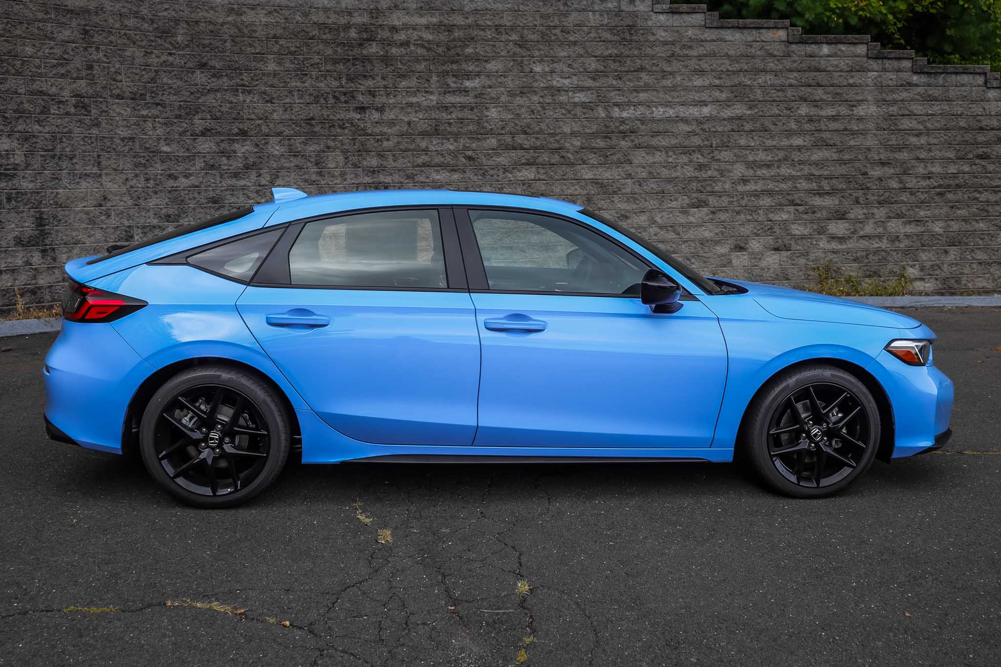 2026 Honda Civic Hybrid Sport Hatchback photo 2