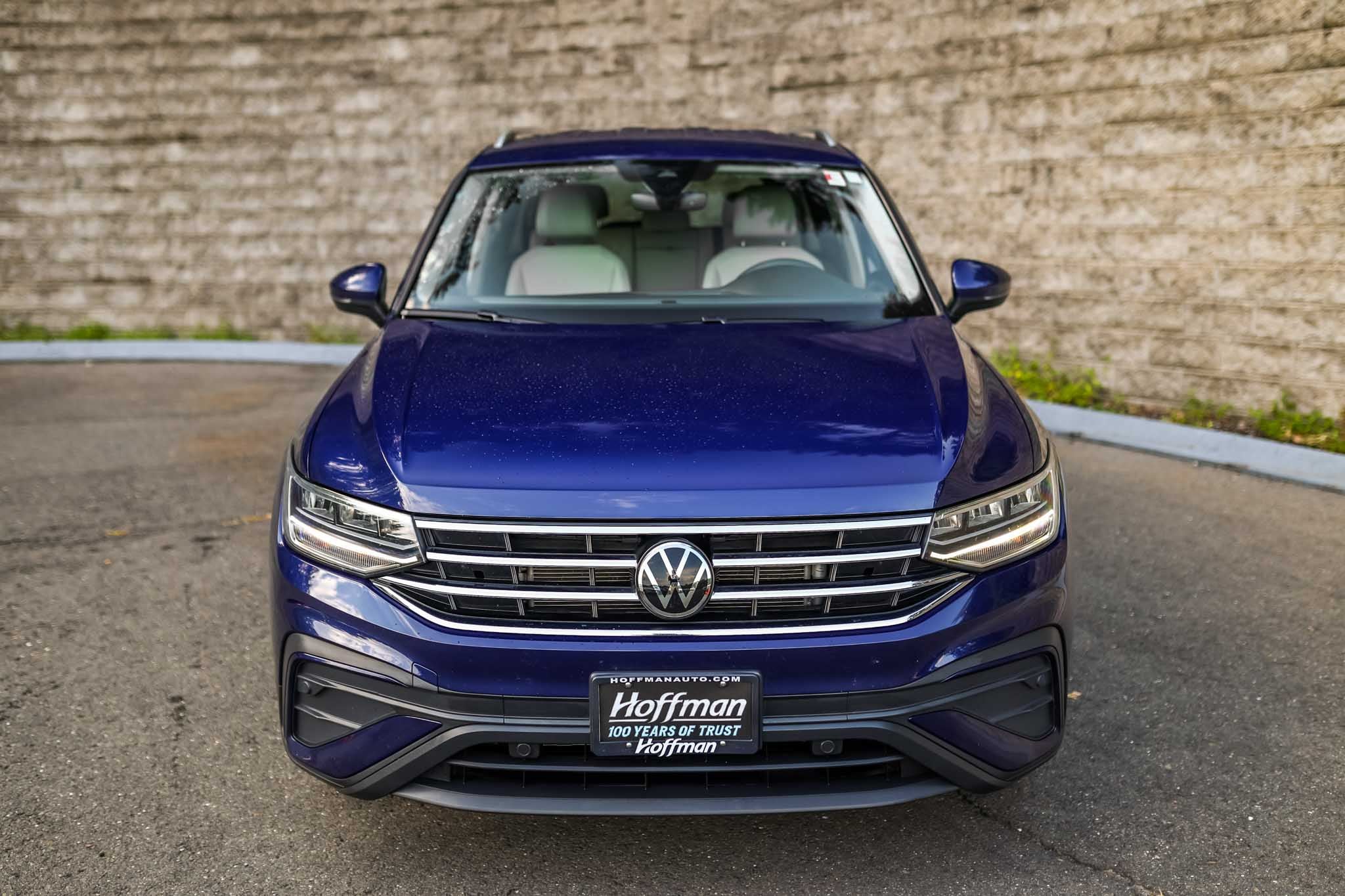 Used 2022 Volkswagen Tiguan SE with VIN 3VV2B7AX1NM045882 for sale in Simsbury, CT