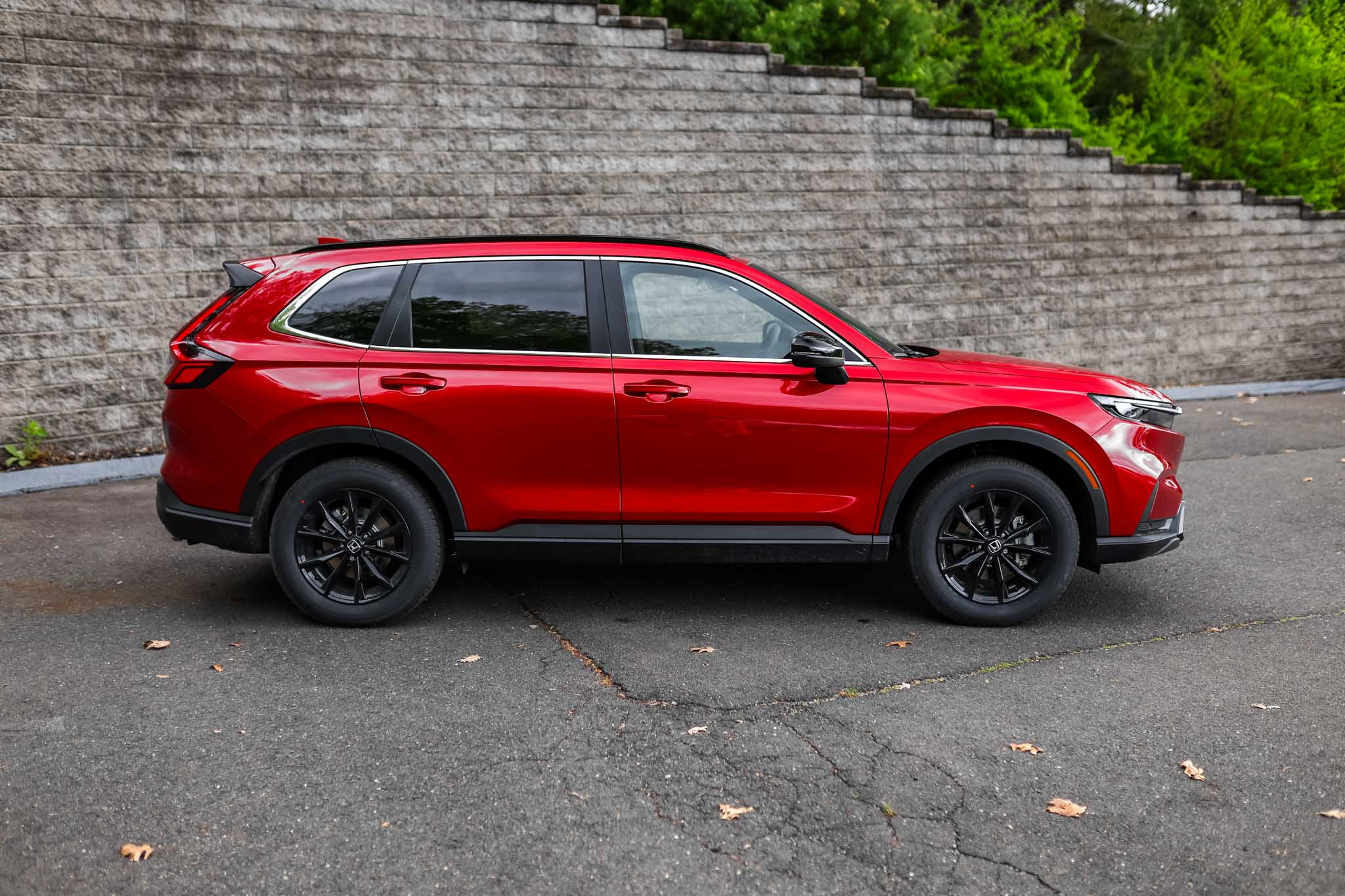 2026 Honda CR-V Hybrid Sport-L photo 2