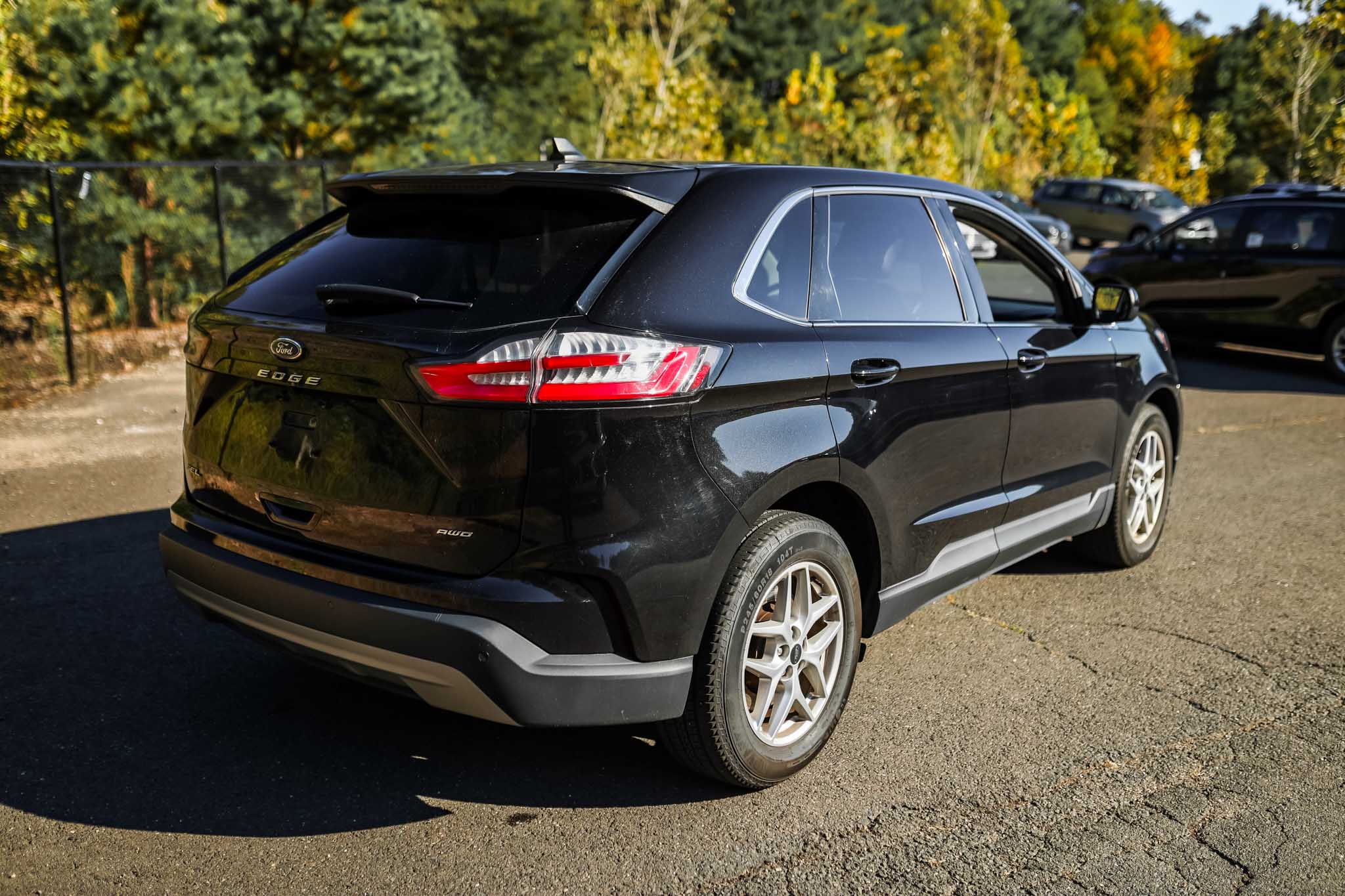 2023 Ford Edge SEL photo 3