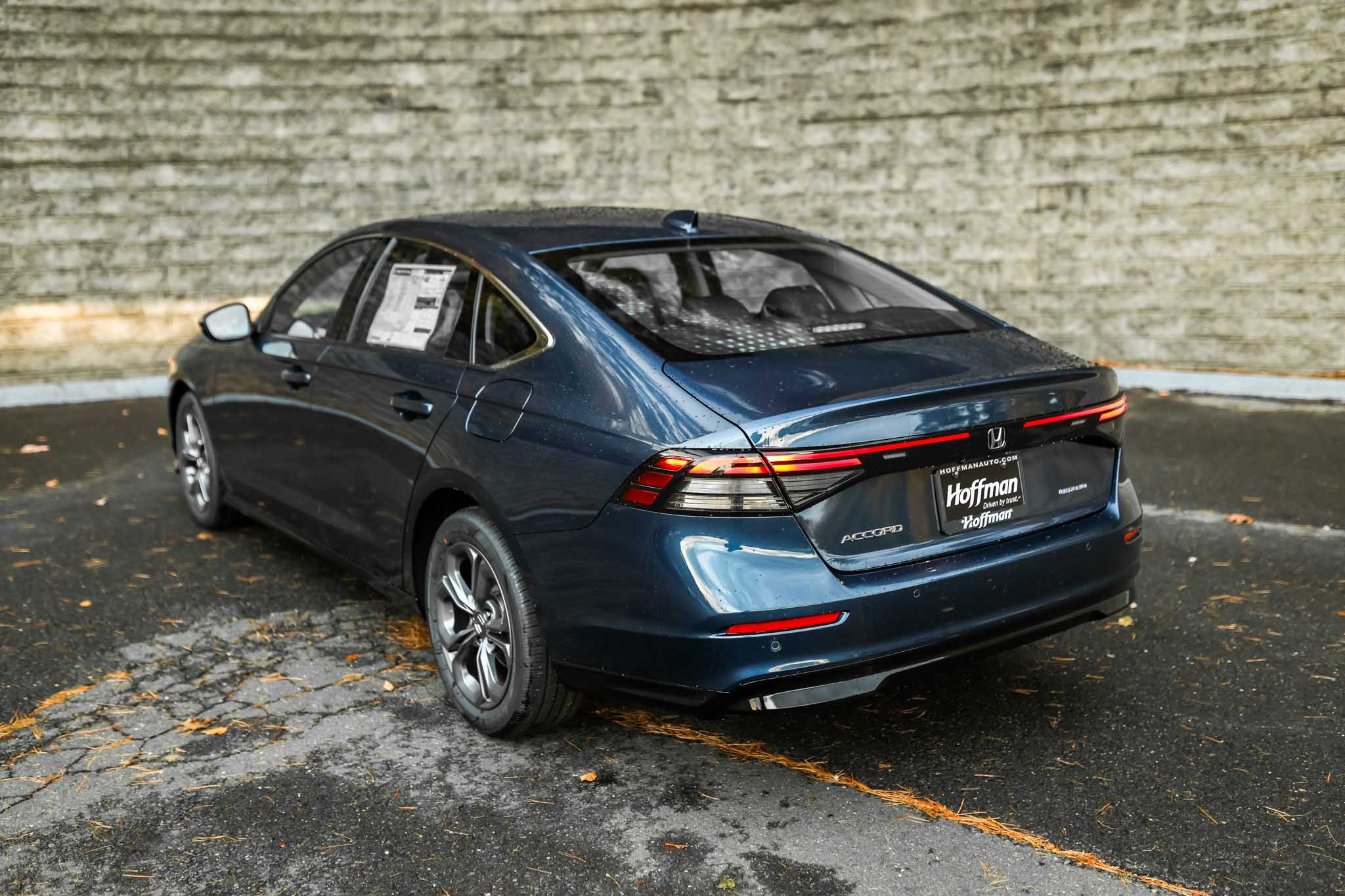 2025 Honda Accord Hybrid EX-L photo 4