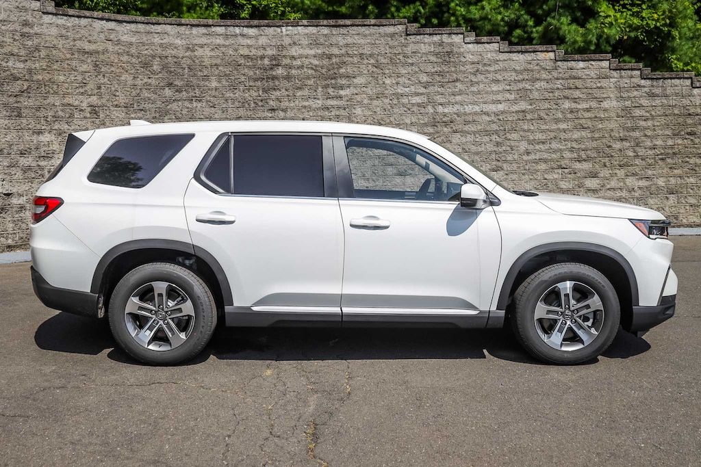 New 2025 Honda Pilot EX-L SUV