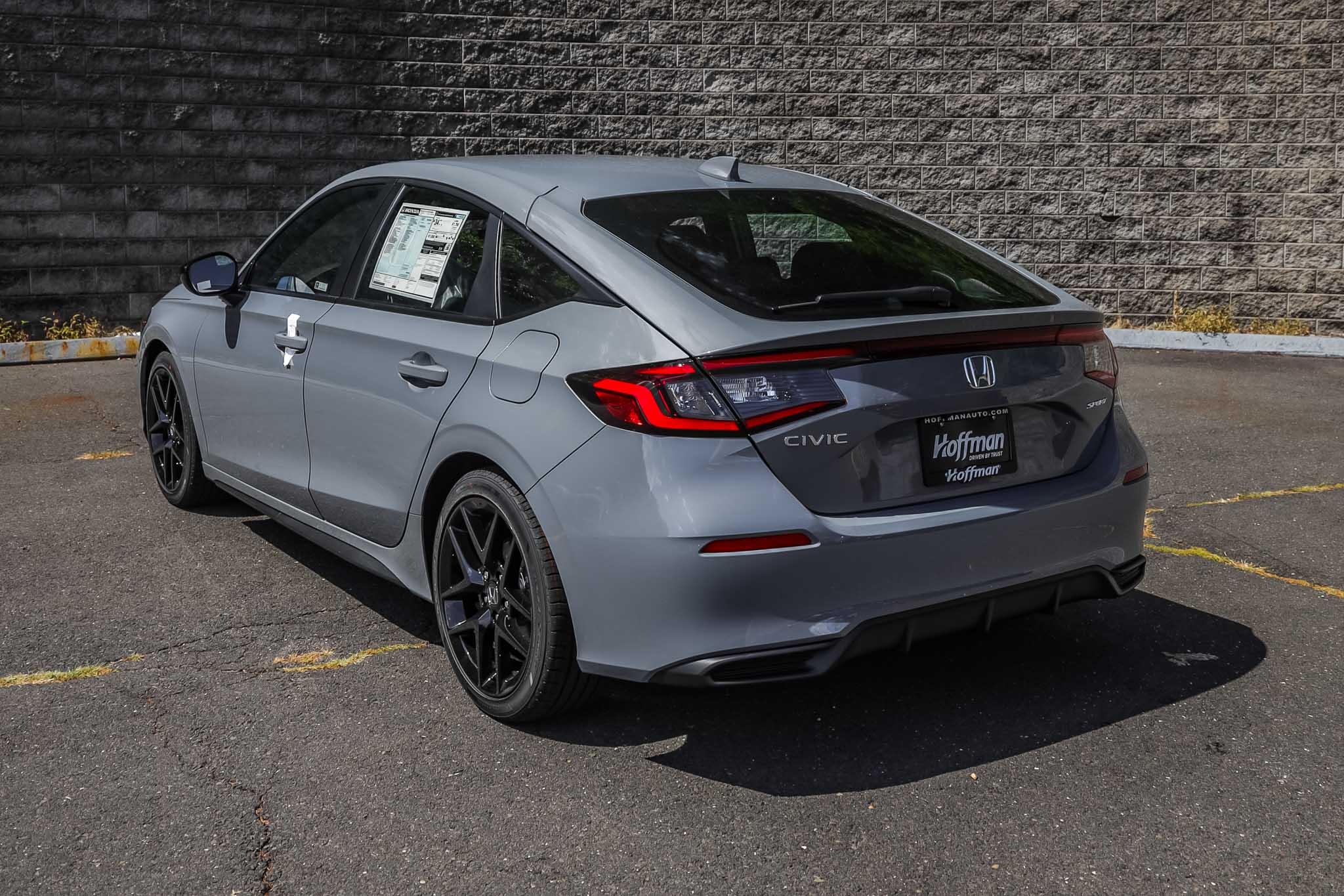 2025 Honda Civic Sport Hatchback photo 3