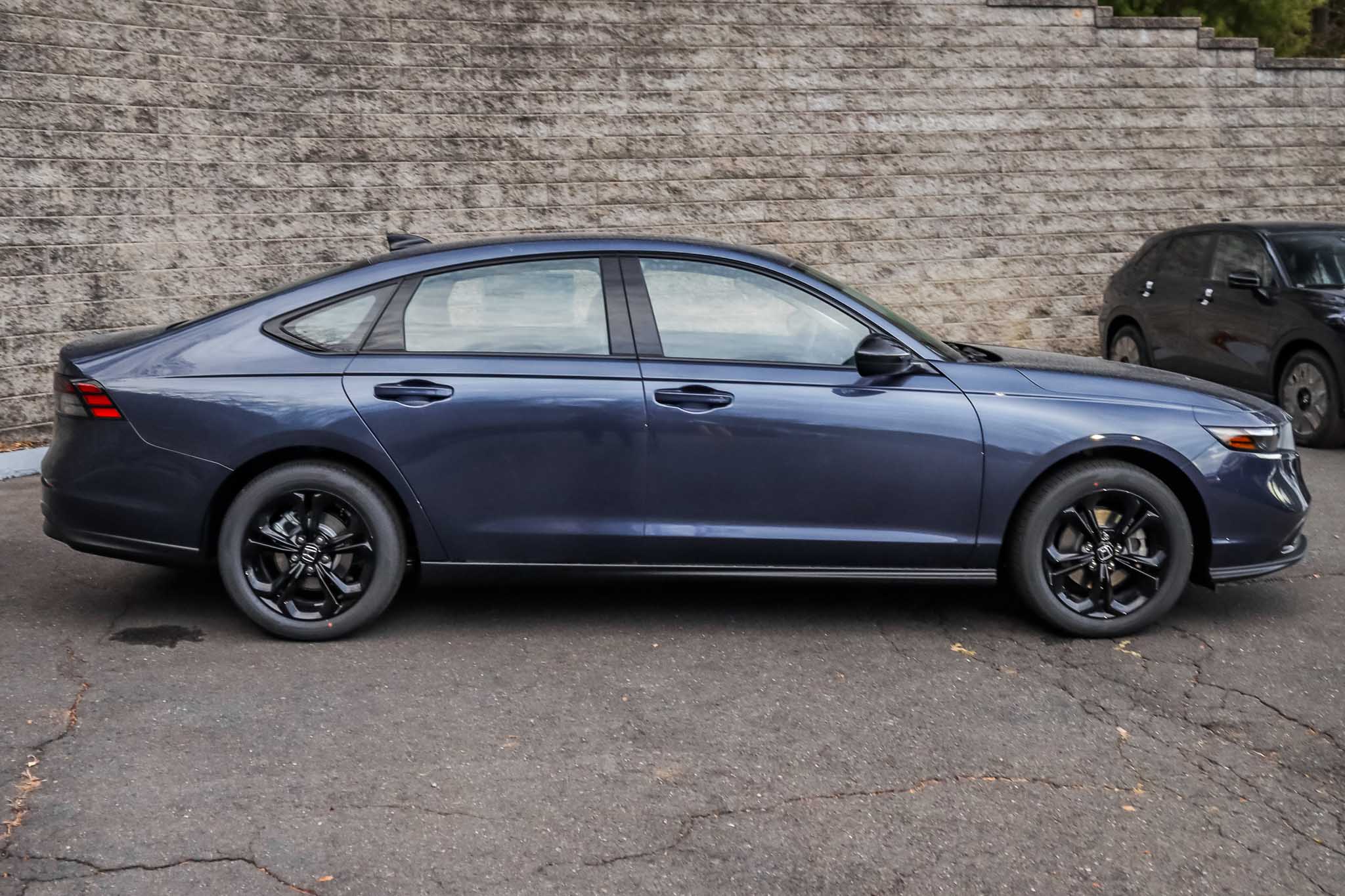 2025 Honda Accord SE photo 2