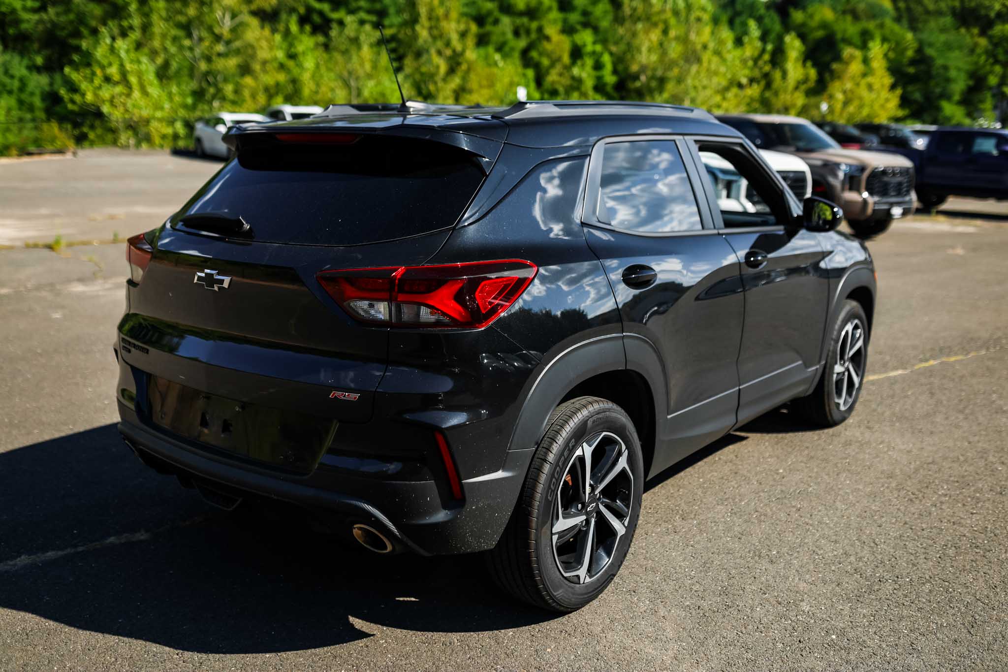 2021 Chevrolet Trailblazer RS photo 2